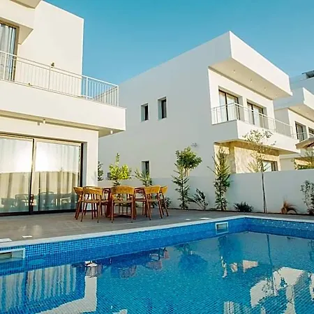 Liv & Co Hotel Larnaca