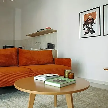Liv & Co Hotel