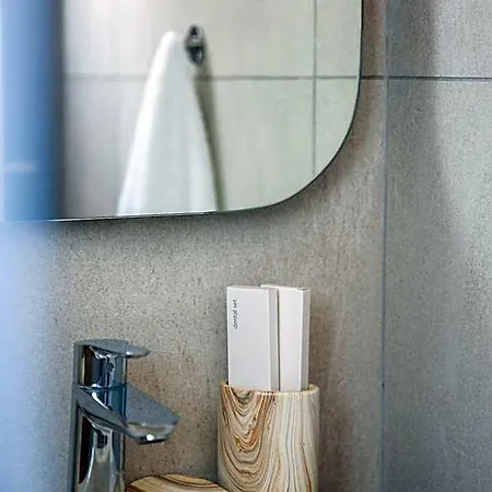 Liv & Co 4* Larnaca