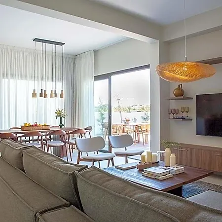 Liv & Co Hotel Larnaca